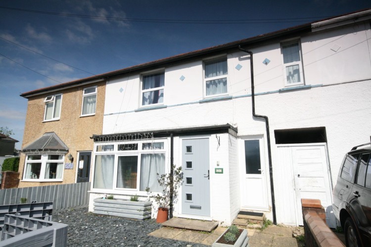 3 Bed Mid Terraced House For Sale