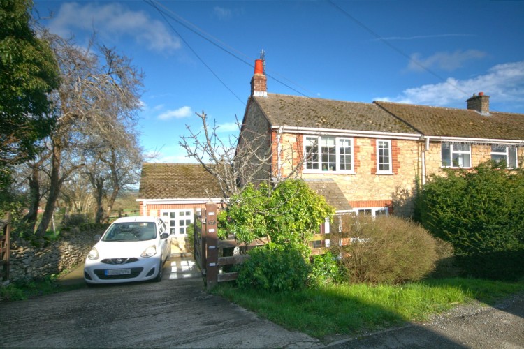 2 Bed Semi-detached House For Sale