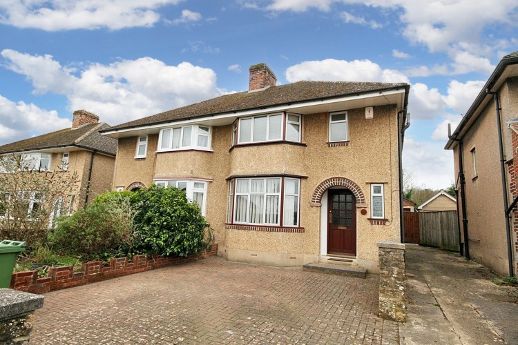 3 Bed Semi-detached House For Sale