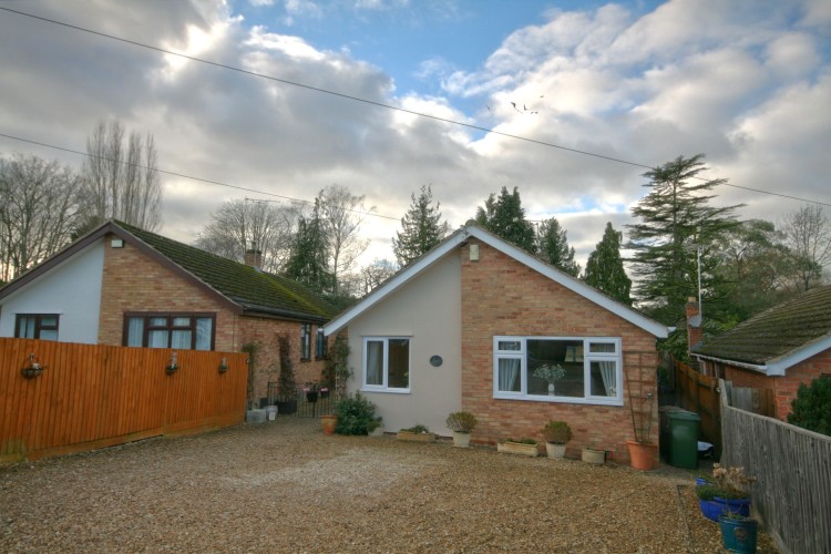 4 Bed Detached Bungalow For Sale