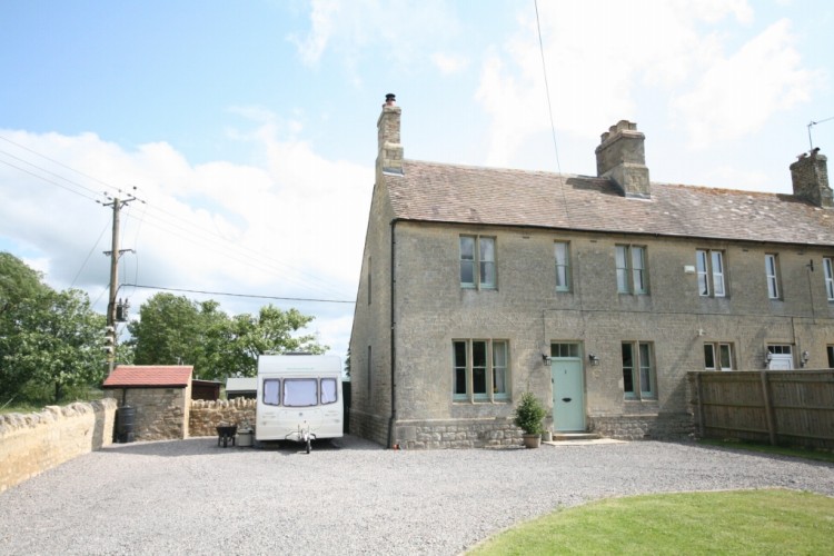 2 Bed Semi-detached House For Sale