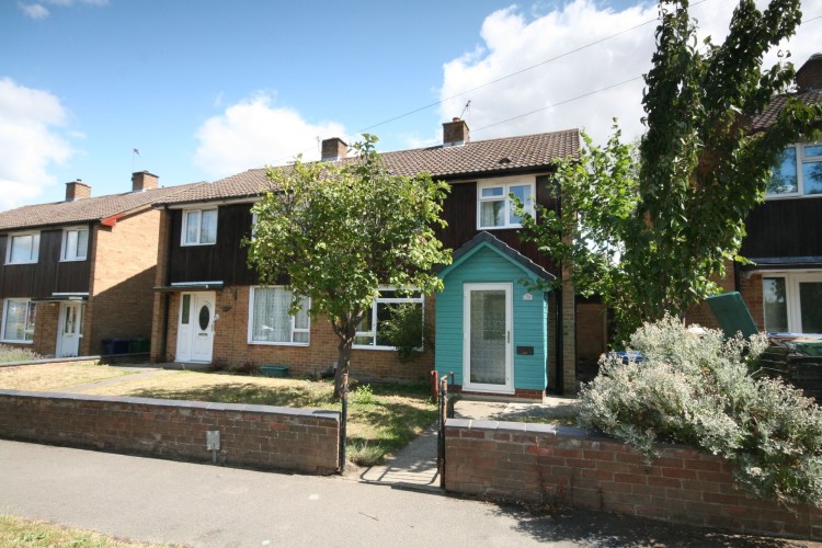 3 Bed Semi-detached House For Sale