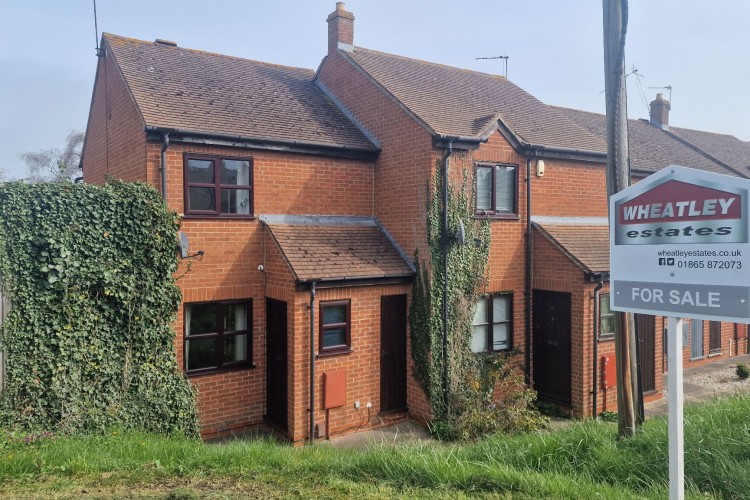 1 Bed End Terraced House For Sale