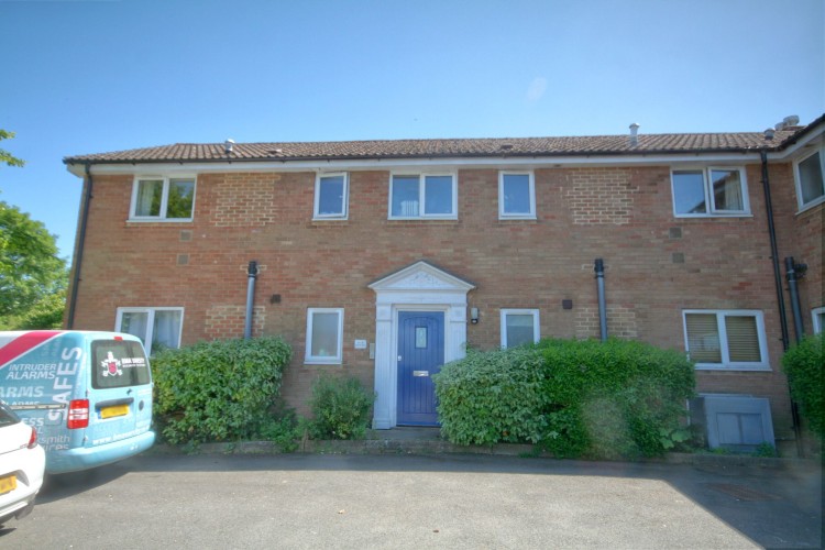 1 Bed Flat Flat/apartment For Sale