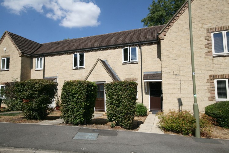 2 Bed Apartment Flat/apartment For Sale