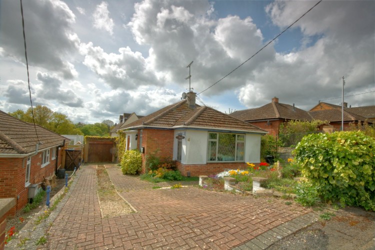 3 Bed Detached Bungalow For Sale