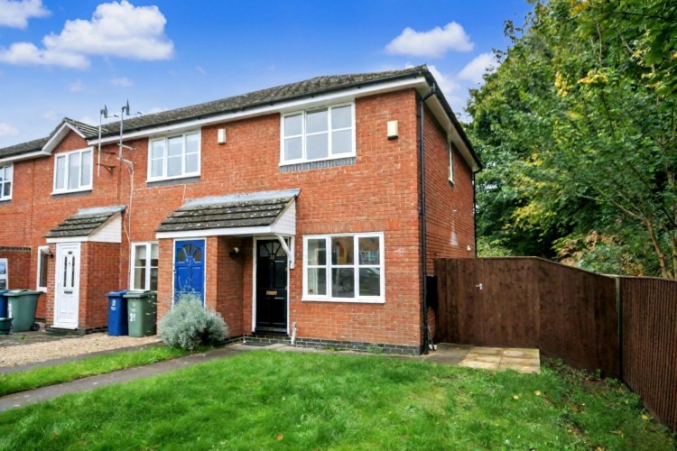 2 Bed End Terraced House For Sale